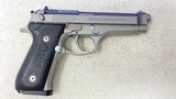 Used Beretta 92 FS 9x19 One Mag Rubber Grip - 2 of 4