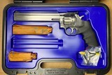Sample/Blem Dan Wesson 715 357 Mag Pistol Pack 3 Barrel Set 01935 - 3 of 4