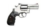 Smith & Wesson 686 Plus 7 Shot 357 Mag Stainless Steel 3