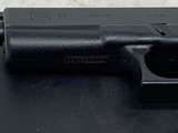 Glock 17 Gen 1 9mm Gen1 1988 with box G17 1986 - 4 of 8