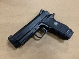 Wilson Combat EDC X9 Black Edition 9mm LIGHTRAIL EDCX-CPR-9 - 1 of 2