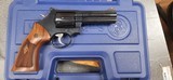 Smith and Wesson 586-8 .357 Distinguished Combat Mag - Excellent Condition - 3 of 3