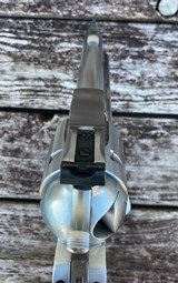 Ruger Blackhawk Stainless 27 Federal Magnum 00353 5.5 Inch - 3 of 4