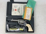 Ruger Vaquero 357 Magnum KBNV-33-SI - 1 of 6
