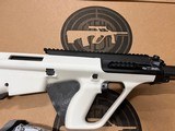 Steyr AUG M1 556 WHITE NATO STOCK 20