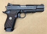 Pre Owned Wilson Combat Experior Double Stack 9mm EDCX 9L XPD-LPR-9 - 1 of 3