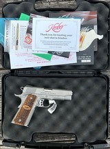 New Old Stock Kimber Stainless Pro Raptor II 45 ACP 1911 Commander 3200195 - 3 of 3