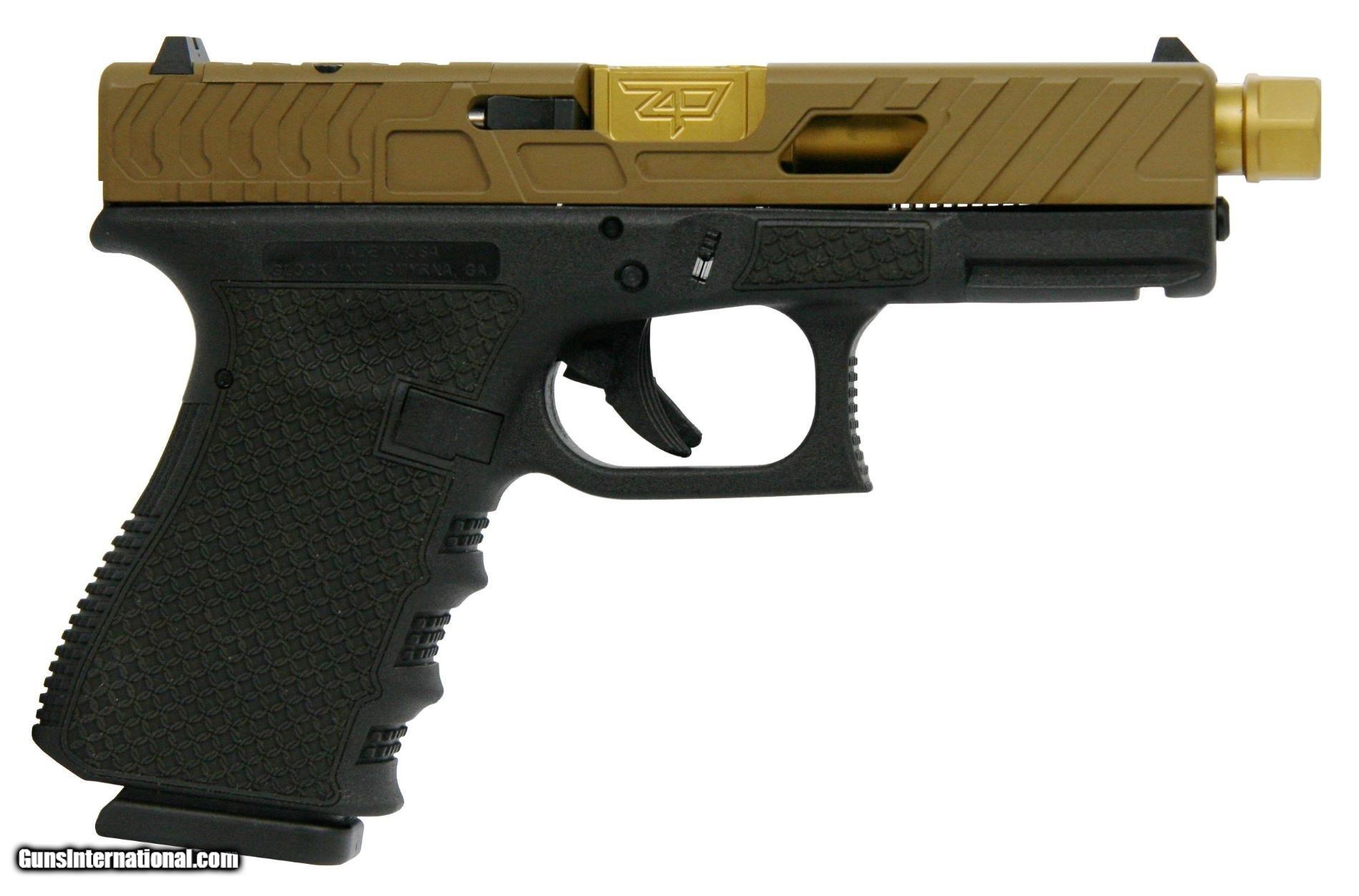 Glock 19 Gen 3 Custom 9mm Threaded Barrel Chainmail Stippled PI19502CMSBEAR