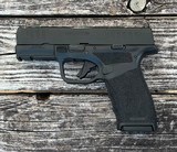 Springfield Hellcat Pro 9mm Macro Comp Barrel OSP Optics Ready - 2 of 3