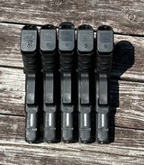(1) Police Trade Glock 17 Gen 4 9mm 1-17 Round Mag Night Sights - 4 of 5