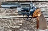 Colt Python 357 Magnum Blue 4