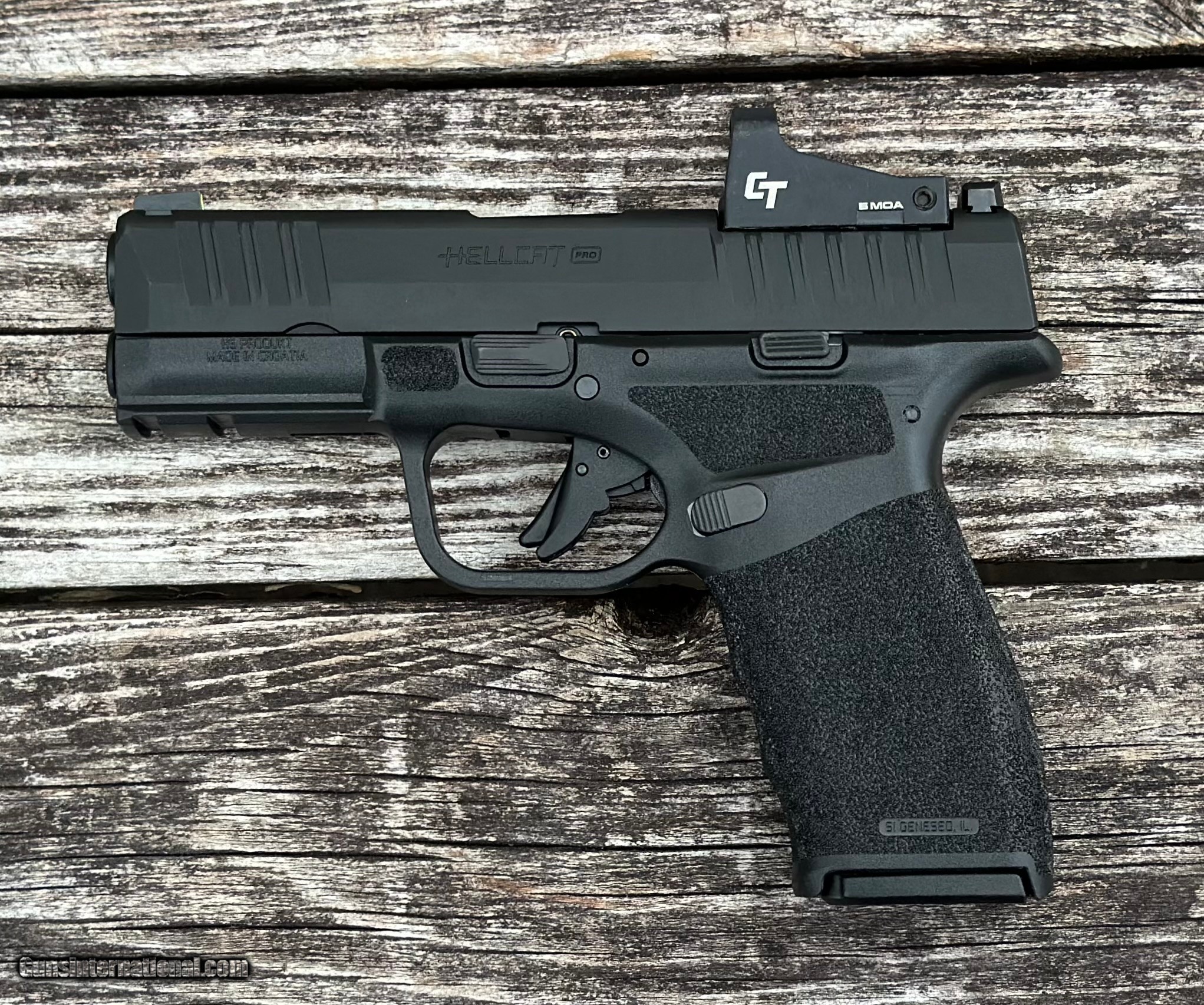 Springfield Hellcat PRO 9mm OSP W/ Crimson Trace Red Dot HCP9379BOSPCTLC