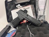 Used Sig Sauer P365 XL 9mm w/ Romeo Zero P365XL 365 365XL-9-BXR3-RXZ - 1 of 7