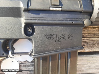 Knight's Armament Co. SR-25 w/ Threaded Gas Block and Swarovski Optic - 90s Classic! - Image 3 of 10