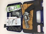 Smith & Wesson 610 10mm Stainless Steel 4