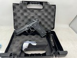 Used Beretta 92x 9mm Centurion J92QR921 - 1 of 8