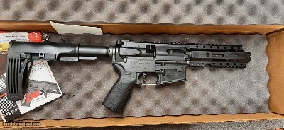 Diamondback DB9 9mm - AR9
New Condition