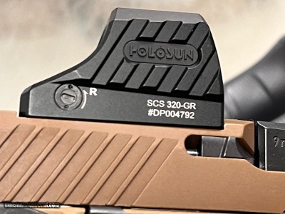 USED SIG Sauer P320 M18 9mm Coyote Pistol with Holosun SCS-320 Green Dot & Manual Safety - Image 3 of 10