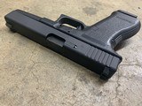 Glock 22 Gen 2 .40 Night Sights 1 Mag Police Trade in - 3 of 3