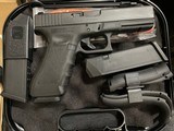 Used Glock 17 Gen 4 9mm 17 rd night sights - good condition - 1 of 2