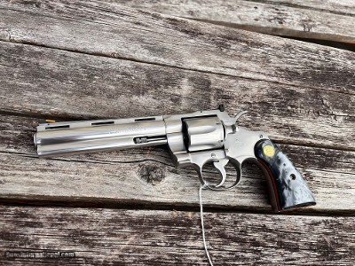 Colt Python 357 Mag 6
