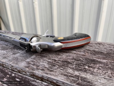 Colt Python 357 Mag 6