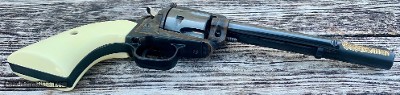 Colt SAA Kit Carson Commemorative 1809-1984 New Frontier Scout 22 LR - Image 6 of 10