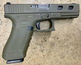 Police Trade Glock 22 Gen 4 OD Green .40 Window Cuts 1x15rd Mag - 2 of 2