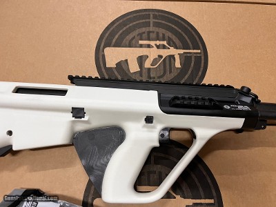 Steyr AUG M1 556 WHITE NATO STOCK 20