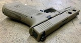 Glock 17 Gen 3 FDE Window Cut 9mm 1x17rd Mag Police Trade - 5 of 8