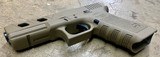 Glock 17 Gen 3 FDE Window Cut 9mm 1x17rd Mag Police Trade - 7 of 8
