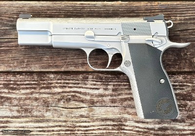 Nighthawk Springfield SA35 Hi Power 9mm Silver DLC G10 Grips Gold Dot SA-35 - Image 2 of 3