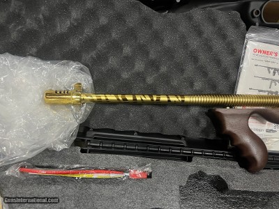 Auto Ordnance Thompson 1927A1 Deluxe 45 ACP Gold Tiger Stripe Tommy Gun - Image 5 of 9