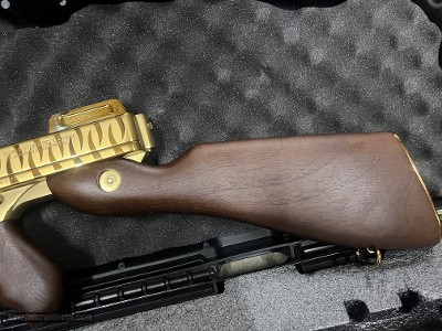 Auto Ordnance Thompson 1927A1 Deluxe 45 ACP Gold Tiger Stripe Tommy Gun - Image 3 of 9