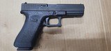 Used Glock 17 Gen 3 9mm - Great Condition - 1 of 5