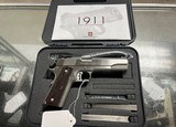 USED Springfield Armory 1911 Stainless Range Officer 9mm PI9122L - 1 of 6