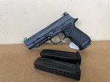 Used Wilson Combat Sig P320 9mm Optics Cut Night Sights 320 - 1 of 6