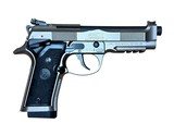 Pre Owned Beretta 92X Performance Gray 9mm 15 Round Capacity J92XR21 - 1 of 3