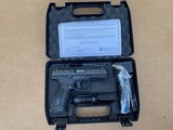 Beretta APX Full Size 9mm – Modular Grip Frame, Striker-Fired, 17+1 Capacity - 1 of 7