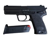 Used HK Heckler & Koch USP40 (V1) 40 S&W 13 Round Capacity USP 40 81000314 - 2 of 2