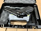 Beretta 92FS 9mm – CA Compliant, Y1 Certified, 3-Dot Sights, 2x10rd Magazines - 3 of 5