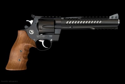 Nighthawk Custom Korth NXR Hunter 44 Mag 7.5