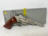 Smith & Wesson Model 57 – .44 Magnum, Nickel Finish, 6