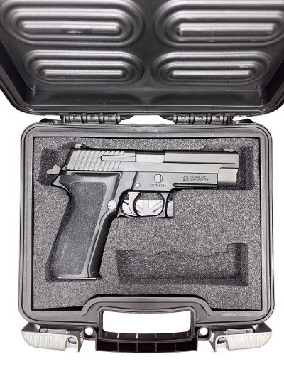 Used Sig Sauer P226 Full-Size 9mm – Alloy Frame, DA/SA, Night Sights