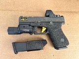 Custom Glock 19 Gen 5 – Upgrades, Trijicon SRO, Surefire X300 Turbo