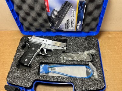 Sig Sauer P229 Stainless .40 S&W – Compact Stainless Steel DA/SA Pistol