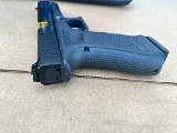 Glock 17 Gen4 ZEV Technologies Custom 9mm – Gold Barrel, ZEV Slide & Trigger - 6 of 8