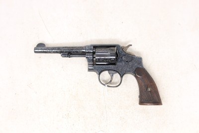 Smith & Wesson Hand Ejector .32-20 – Custom Full Coverage Hand-Engraved Revolver