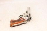 Smith & Wesson Model 57 – .41 Magnum Revolver (6