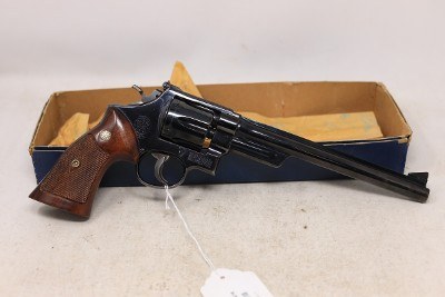 Smith & Wesson Model 27 – .357 Magnum, 8?